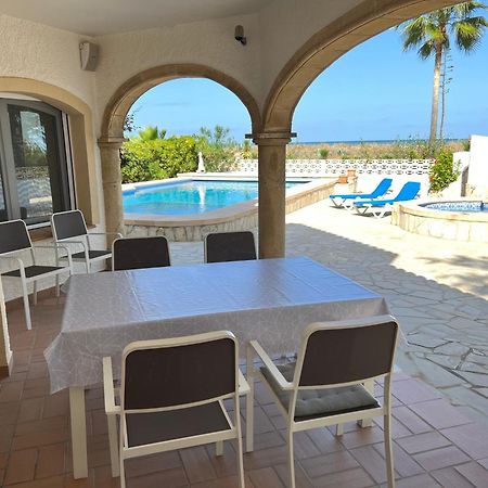Chalet En La Playa Con Piscina Privada - Holavivienda Inmobiliaria Denia Exterior foto
