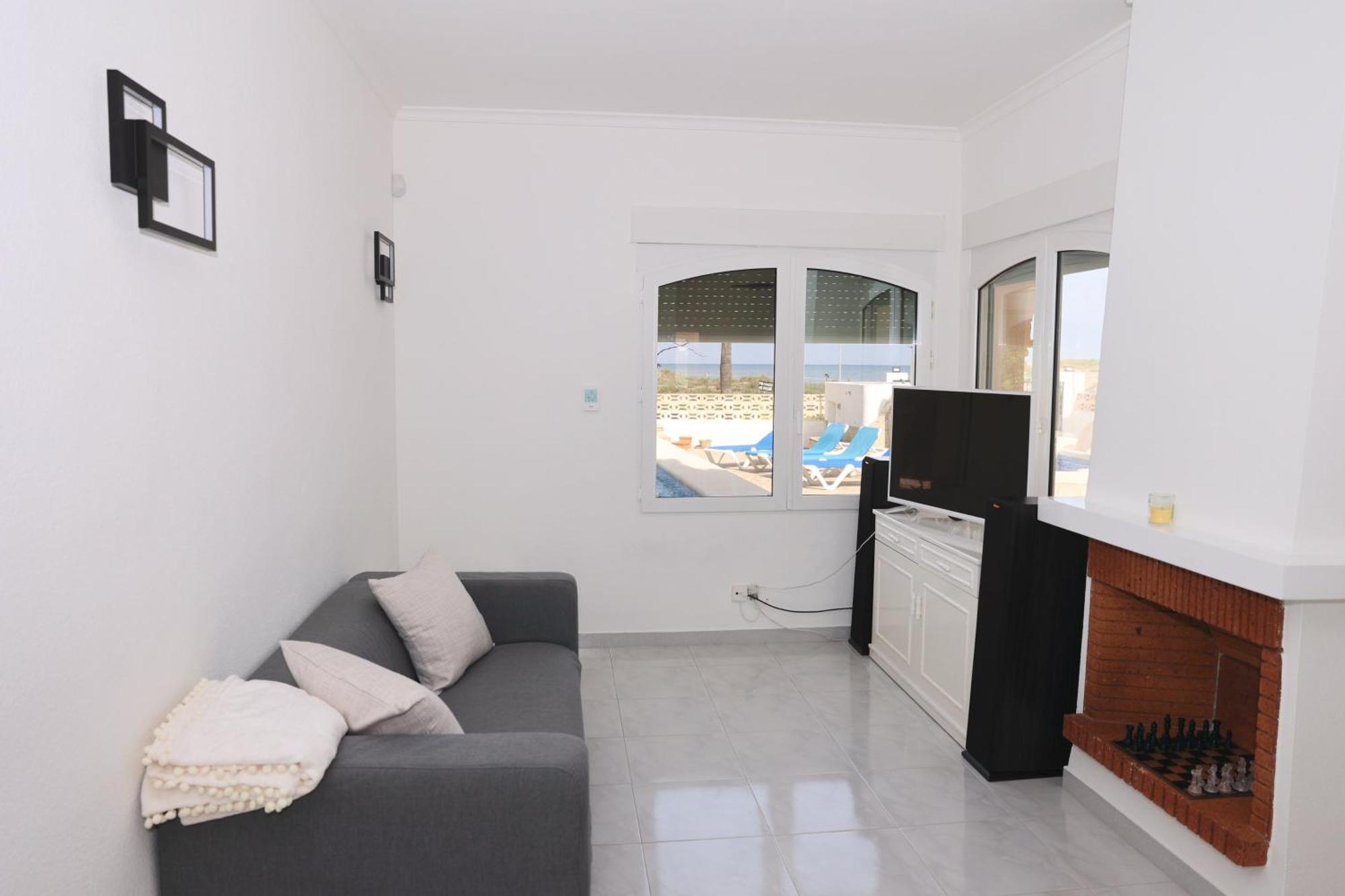 Chalet En La Playa Con Piscina Privada - Holavivienda Inmobiliaria Denia Exterior foto