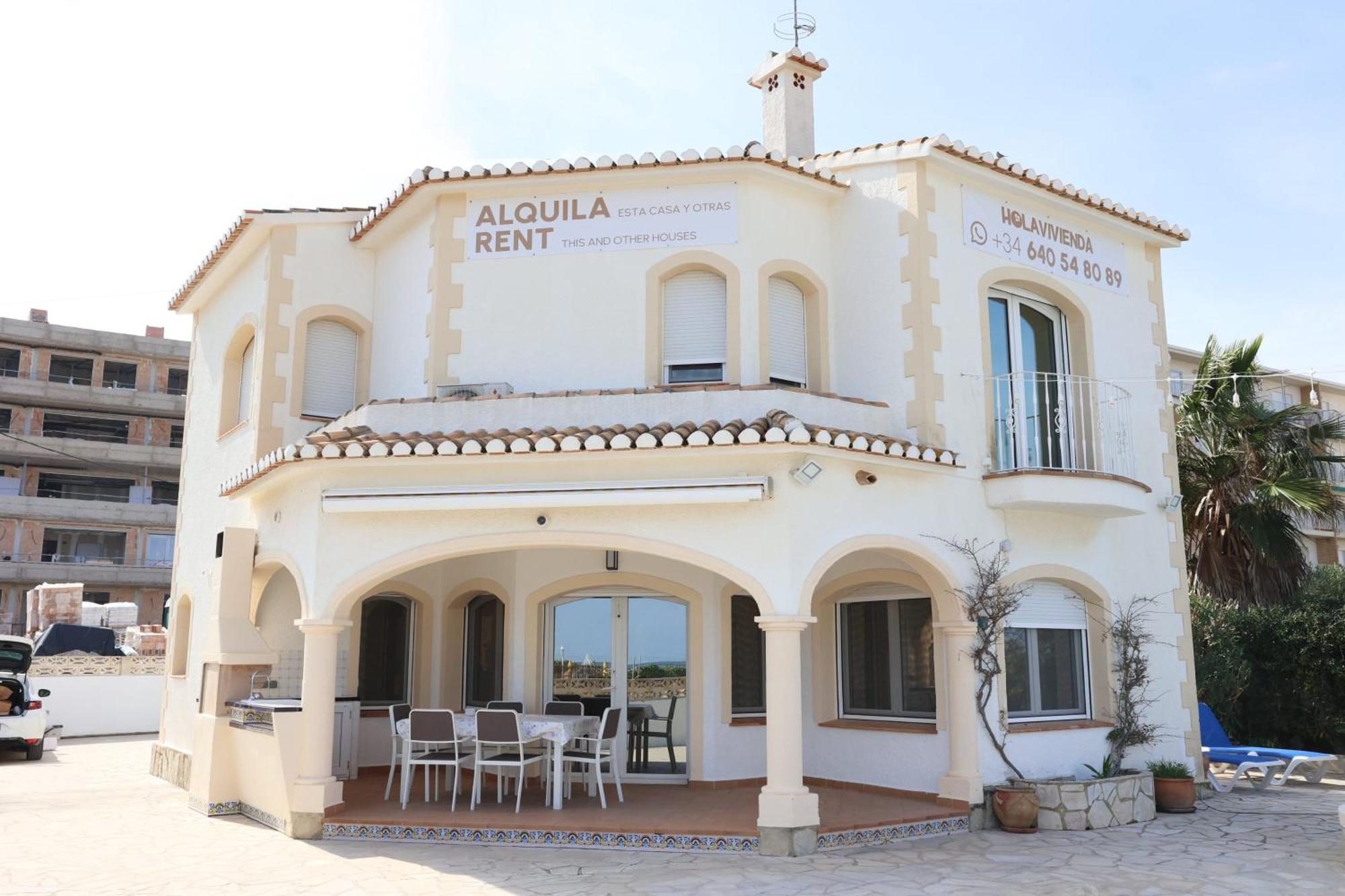 Chalet En La Playa Con Piscina Privada - Holavivienda Inmobiliaria Denia Exterior foto